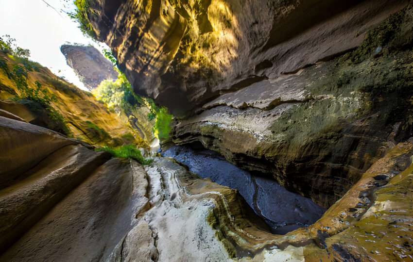 canyon of hells gate