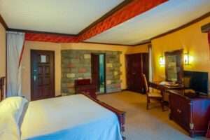 top floor room 2CC314B08 FBAE E888 663D 5B4DCFD7BF40