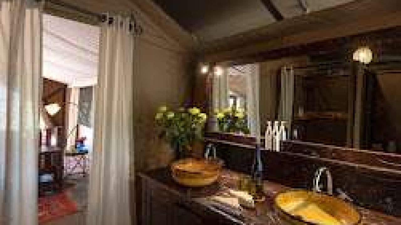 Kicheche Laikipia - family suite bathroom (3)