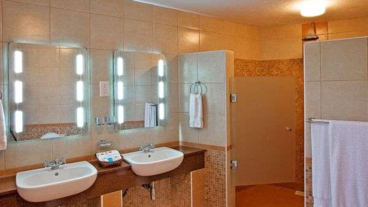 presidential-suite-bathroomBE5CAED0-099B-AEA4-2779-BE89476D57C5